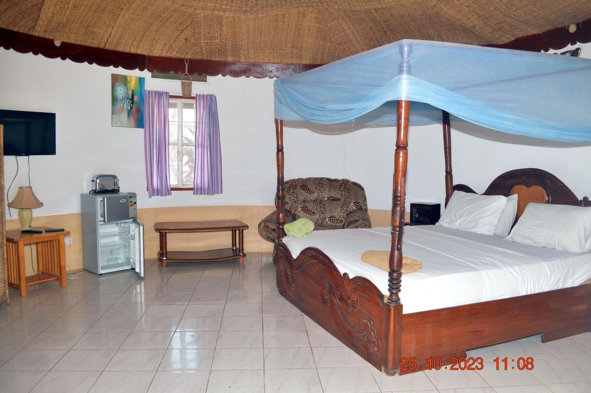 Easy Time Lodge โคโลลิ ภายนอก รูปภาพ